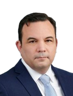 headshot, Eric Uggen